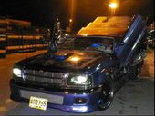 Mazda B2200 Lowrider Virus