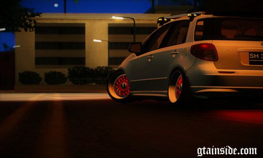 Suzuki SX4 Stance