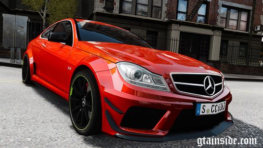 Mercedes-Benz C63 AMG 2012