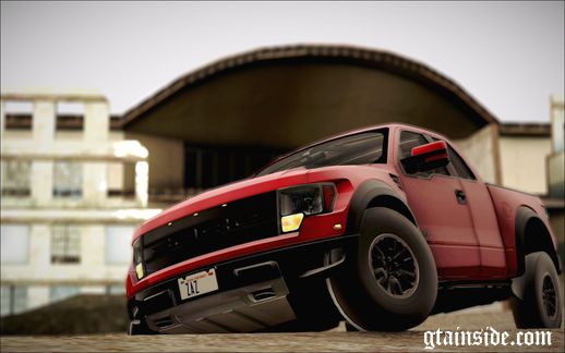 Ford F-150 SVT Raptor 2011