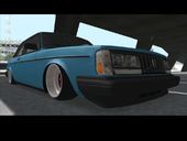 1983 Volvo 242 Stance