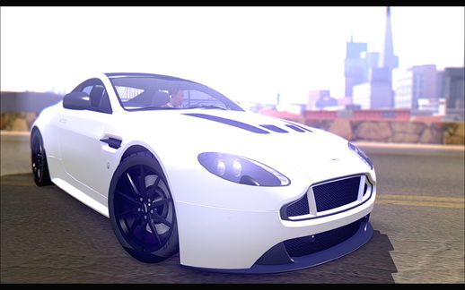 Aston Martin V12 Vantage S 2013