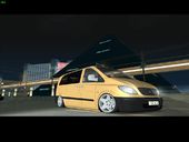 Mercedes-Benz 115 CDI Vito 2007 Stance