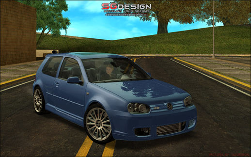 J2 : VW GOLF R32 - Stock