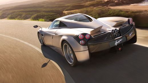 Realistic Handling Pagani Huayra