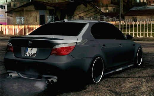 Bmw M5 e60 Stanced