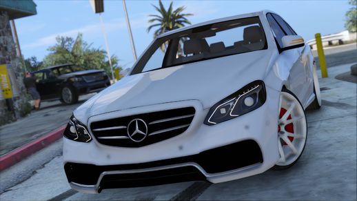 Mercedes-Benz E63 AMG v2