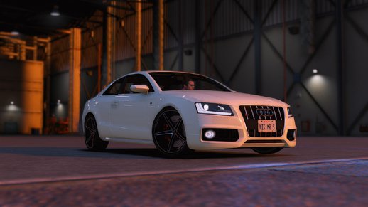 Audi S5 Coupe Vossen