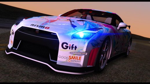 Nissan Nismo GT-R Itasha Paintjobs