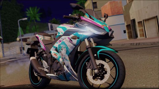 2015 Yamaha R25 EV Mirai Miku Racing 2013