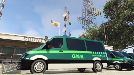 Portuguese National Republican Guard - Intervention Van - Mercedes Sprinter [Replace]  V1.1