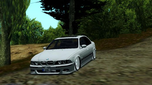 BMW E39 EA.KİNG [RC]