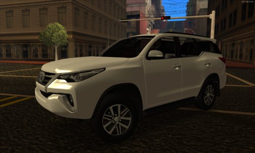 Toyota Forturner 2017 (SW4)