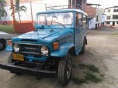 Toyota FJ40 Colombiana