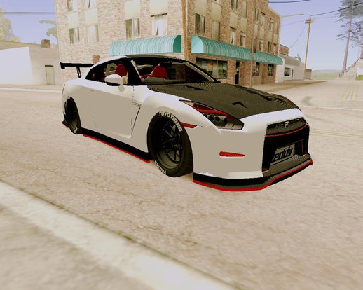 Nissan GT-R Nismo 