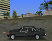 Mercedes Benz 560 SEL (W126) 