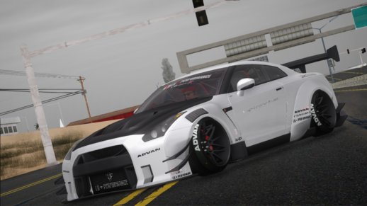 Nissan GT-R35 Libety Walk Type 2 2018