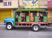 GMC 3100 Bus Escalera