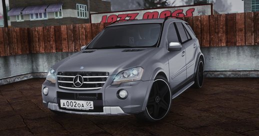 Mercedes-Benz ML 63 AMG