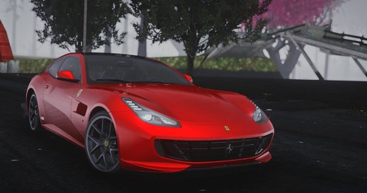 Ferrari GTC4 Lusso