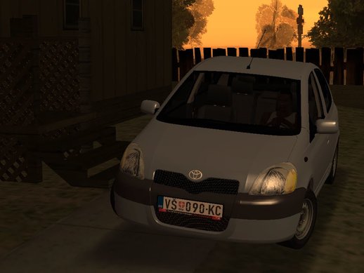 1999 Toyota Yaris