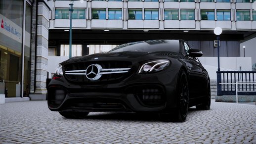 Mercedes Benz E63 W213 AMG