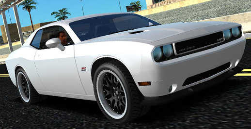 2013 Dodge Challenger SRT8