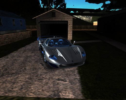 Maserati MC12 2004