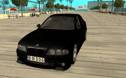 BMW M5 E39