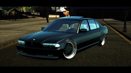 BMW E38 V.I.P. Style