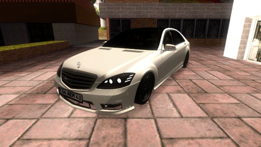 Mercedes-Benz S65 W221