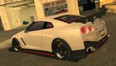 Nissan GTR R35 Nismo 2015 (SA lights) for mobile