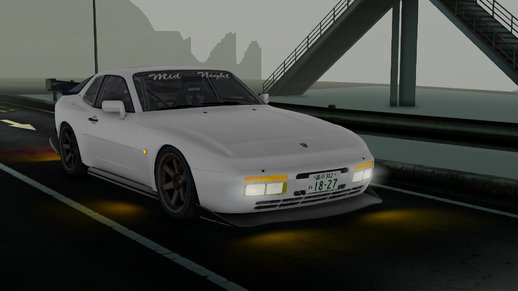 Porsche 944 Mid Night