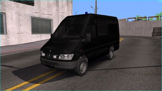 Mercedes Sprinter UNMARKED SWAT