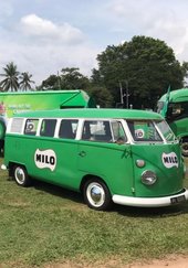 1980s Vintage Milo Camper Van for Mobile V2