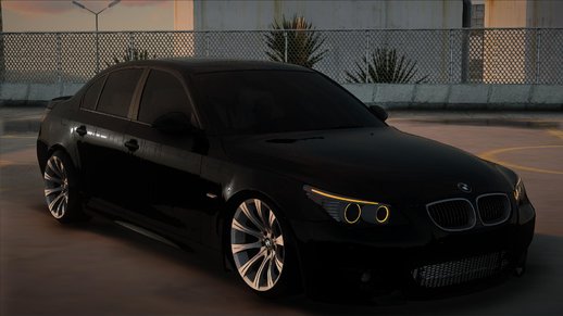 BMW E60 M5