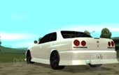 Nissan Skyline ER34 de 4 Puertas