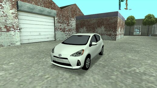 2012 Toyota Prius C Midpoly