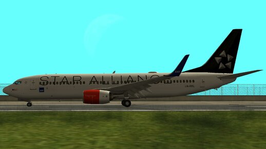 Scandinavian Airlines Boeing 737-883WL LN-RRL Star Alliance livery