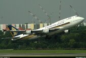 Singapore Airlines Boeing 747-412 9V-SMA